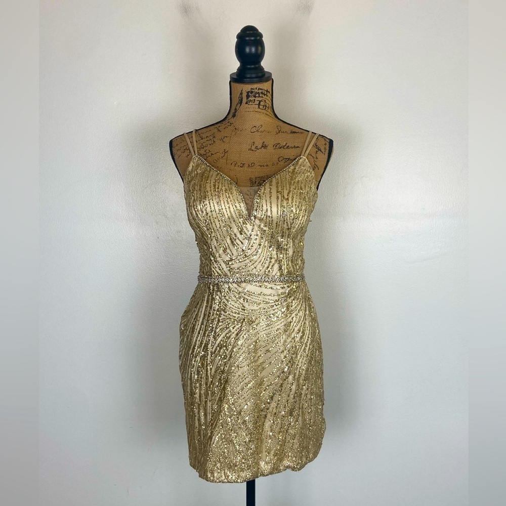 Dancing Queen Sequin Mini Dress L Gold Padded‎ V-Neck Sexy Glam Cocktail Party